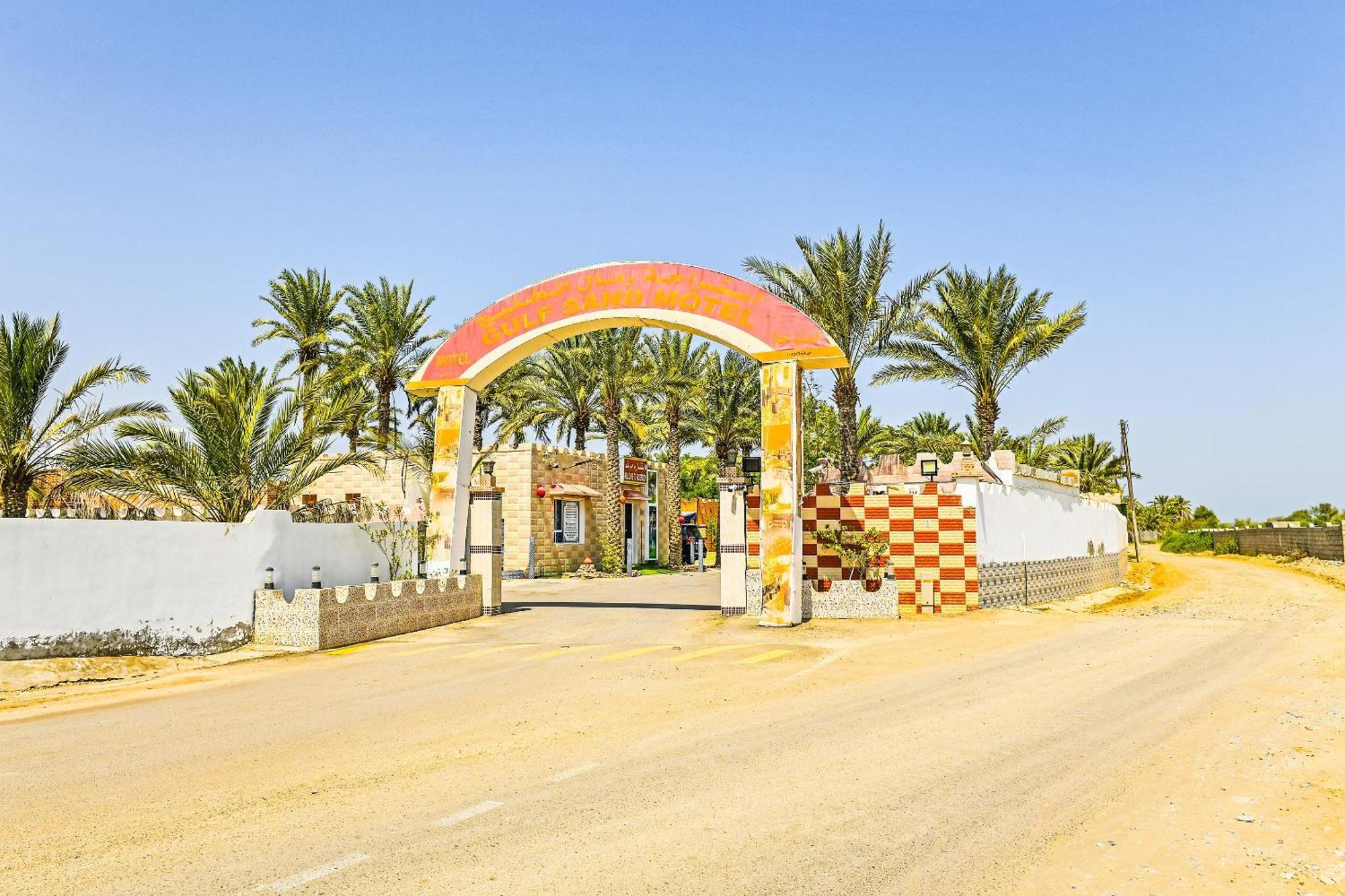 Oyo 138 Gulf Sand Motel Barka Zewnętrze zdjęcie