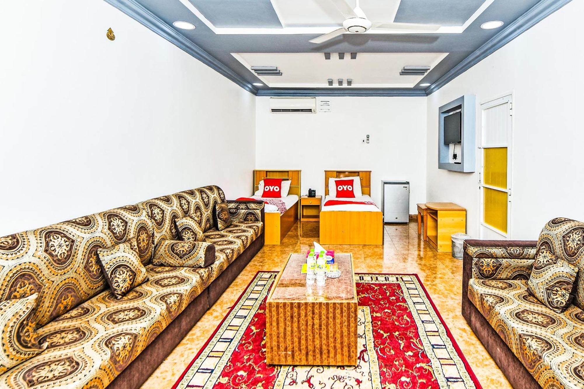 Oyo 138 Gulf Sand Motel Barka Zewnętrze zdjęcie